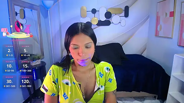 Snapshot of samantha_simur chatting on 09/23/25, 11:46 samantha simur online show from 09/23/25, 11:46