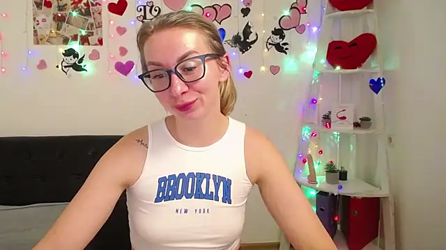 VasilisaSii online show from 03/07/25, 04:00