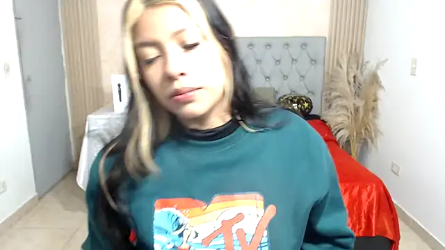 Snapshot of JESSYCHERNOBIL chatting on 04/05/26, 11:40 JESSYCHERNOBIL online show from 04/05/26, 11:40