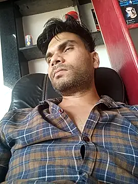 Snapshot of anjy_ chatting on 04/01/26, 10:05 anjy online show from 04/01/26, 10:05
