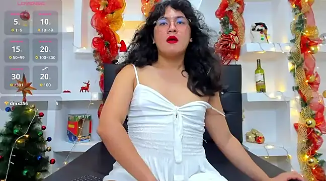 Snapshot of Elith_Berry69 chatting on 01/08/25, 01:11 Elith Berry69 online show from 01/08/25, 01:11