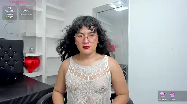 Snapshot of Elith_Berry69 chatting on 03/23/25, 12:04 Elith Berry69 online show from 03/23/25, 12:04