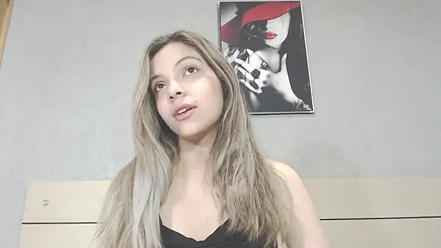 andreau18 online show from 01/30/25, 01:53