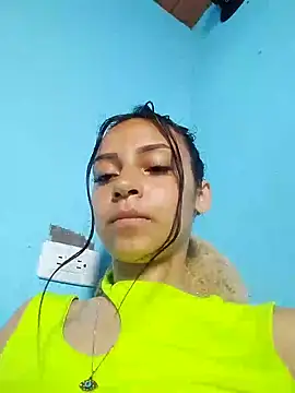 emma ambar online show from 02/02/25, 07:46