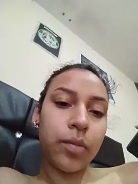 emma ambar online show from 11/27/25, 05:59