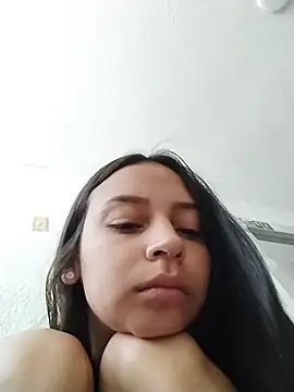 emma ambar online show from 12/17/25, 06:25