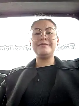 lara moon25 online show from 12/05/24, 08:33