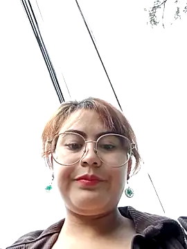 lara moon25 online show from 09/19/25, 08:53