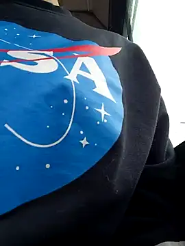 lara moon25 online show from 11/09/25, 07:45