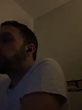 Leb guy41 online show from 11/03/25, 12:13