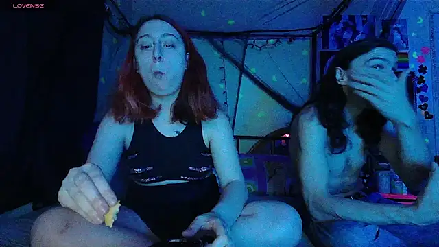 Snapshot of NovaLove2002 chatting on 01/20/25, 03:59 NovaLove2002 online show from 01/20/25, 03:59