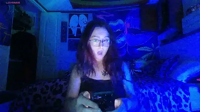 Snapshot of NovaLove2002 chatting on 11/12/25, 02:45 NovaLove2002 online show from 11/12/25, 02:45