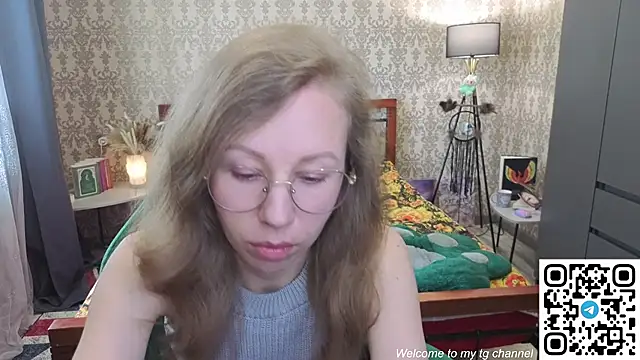 Lill Mary online show from 05/08/26, 03:12