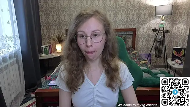 Lill Mary online show from 05/21/26, 02:07