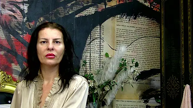 TessaKlarn online show from 10/25/25, 05:37