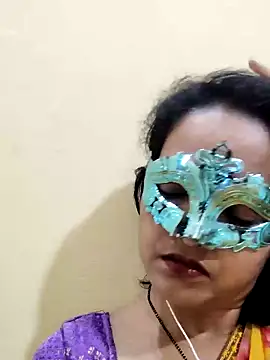 anuradha1432 online show from 03/18/25, 12:36