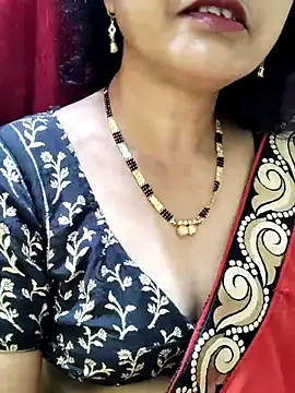 Snapshot of anuradha1432 chatting on 02/10/26, 10:19 anuradha1432 online show from 02/10/26, 10:19
