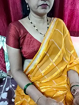 Snapshot of anuradha1432 chatting on 03/02/26, 09:05 anuradha1432 online show from 03/02/26, 09:05
