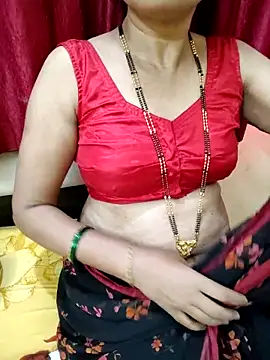 Snapshot of anuradha1432 chatting on 03/23/26, 09:35 anuradha1432 online show from 03/23/26, 09:35