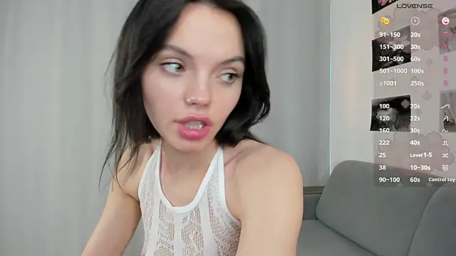 Snapshot of SofiaSimons chatting on 02/27/25, 08:50 SofiaSimons online show from 02/27/25, 08:50