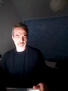 Snapshot of Marcolino183 chatting on 01/16/25, 04:18 Marcolino183 online show from 01/16/25, 04:18