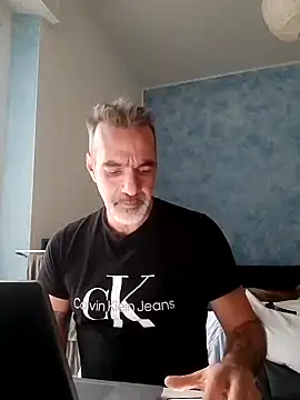 Snapshot of Marcolino183 chatting on 01/29/25, 03:47 Marcolino183 online show from 01/29/25, 03:47