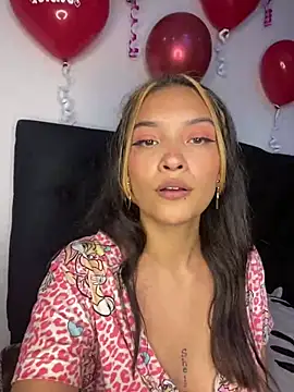 baby lizy online show from 02/14/25, 12:41