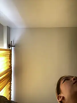 Snapshot of baby_lizy chatting on 11/09/25, 06:06 baby lizy online show from 11/09/25, 06:06