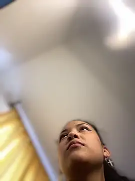 baby lizy online show from 02/15/26, 08:38