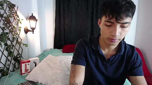 dylan fun18 online show from 12/25/24, 08:07