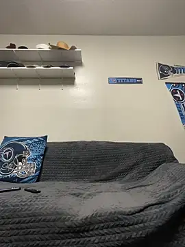 Snapshot of bigdinca chatting on 09/21/25, 11:56 bigdinca online show from 09/21/25, 11:56