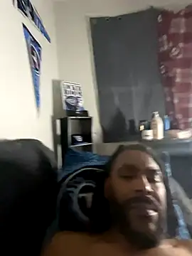 Snapshot of bigdinca chatting on 09/24/25, 01:53 bigdinca online show from 09/24/25, 01:53