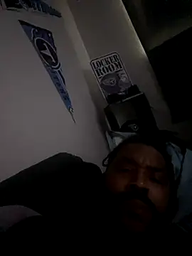 Snapshot of bigdinca chatting on 10/06/25, 11:24 bigdinca online show from 10/06/25, 11:24