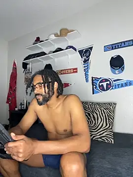 Snapshot of bigdinca chatting on 11/04/25, 05:01 bigdinca online show from 11/04/25, 05:01