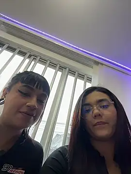 camianddanna online show from 11/28/25, 07:27