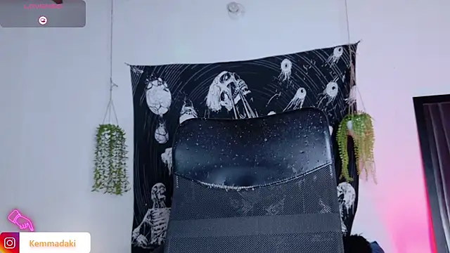 Snapshot of kemmadakii chatting on 11/06/25, 07:48 kemmadakii online show from 11/06/25, 07:48