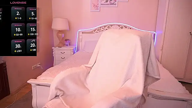 Snapshot of MirandaWong chatting on 01/29/25, 11:51 MirandaWong online show from 01/29/25, 11:51