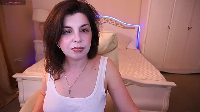 Snapshot of MirandaWong chatting on 03/21/25, 12:50 MirandaWong online show from 03/21/25, 12:50