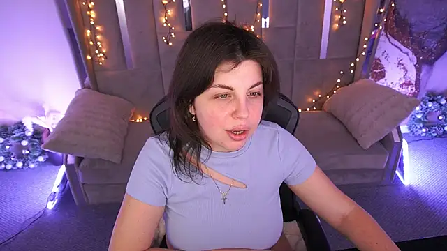 Snapshot of MirandaWong chatting on 02/28/26, 06:47 MirandaWong online show from 02/28/26, 06:47