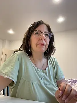 Snapshot of B_Bonya_m chatting on 11/03/25, 04:03 B Bonya m online show from 11/03/25, 04:03