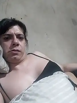 Snapshot of miaparcel chatting on 11/22/25, 06:23 miaparcel online show from 11/22/25, 06:23