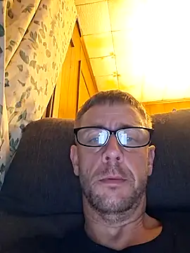 Snapshot of cocomax007 chatting on 07/17/26, 03:02 cocomax007 online show from 07/17/26, 03:02