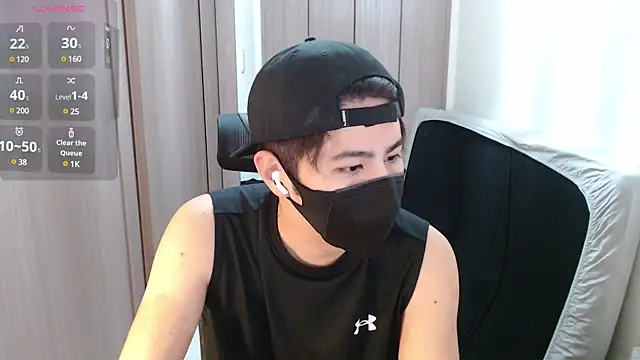 Snapshot of ryota_kkk chatting on 01/18/25, 12:15 ryota kkk online show from 01/18/25, 12:15