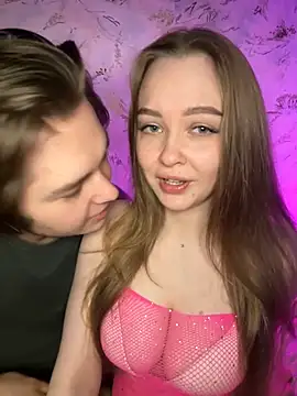 Snapshot of Family-Mm1 chatting on 02/27/26, 07:41 Family-Mm1 online show from 02/27/26, 07:41