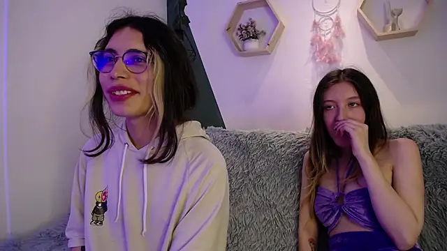 BRIAR AND BLAIR online show from 01/06/25, 04:34