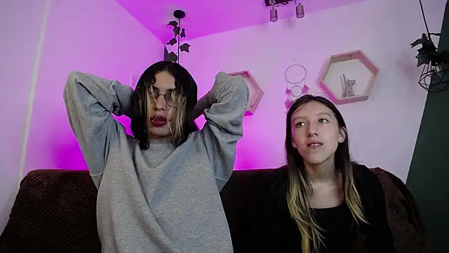 BRIAR AND BLAIR online show from 02/11/25, 02:13