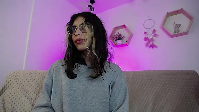 BRIAR AND BLAIR online show from 02/12/25, 05:16