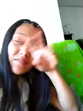 Catalehia Milk online show from 01/29/25, 09:50