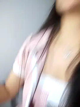 Catalehia Milk online show from 09/25/25, 07:50