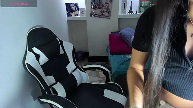 Catalehia Milk online show from 10/06/25, 07:55